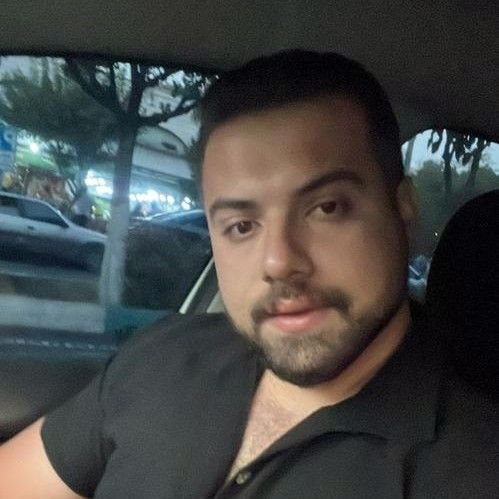 تصویر پروفایل میزبان