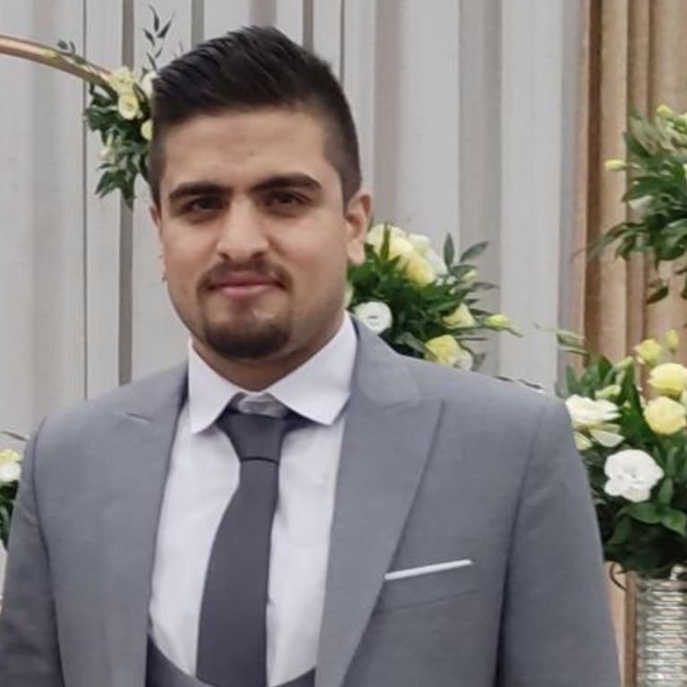 تصویر پروفایل میزبان