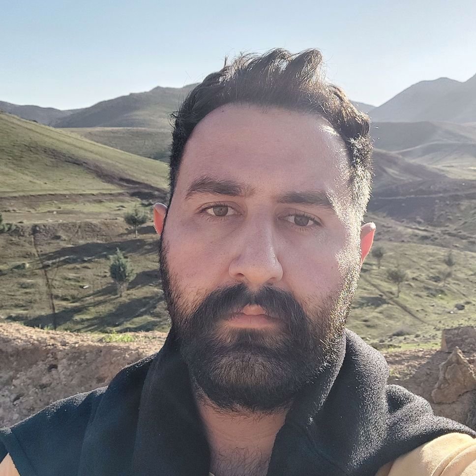 تصویر پروفایل میزبان