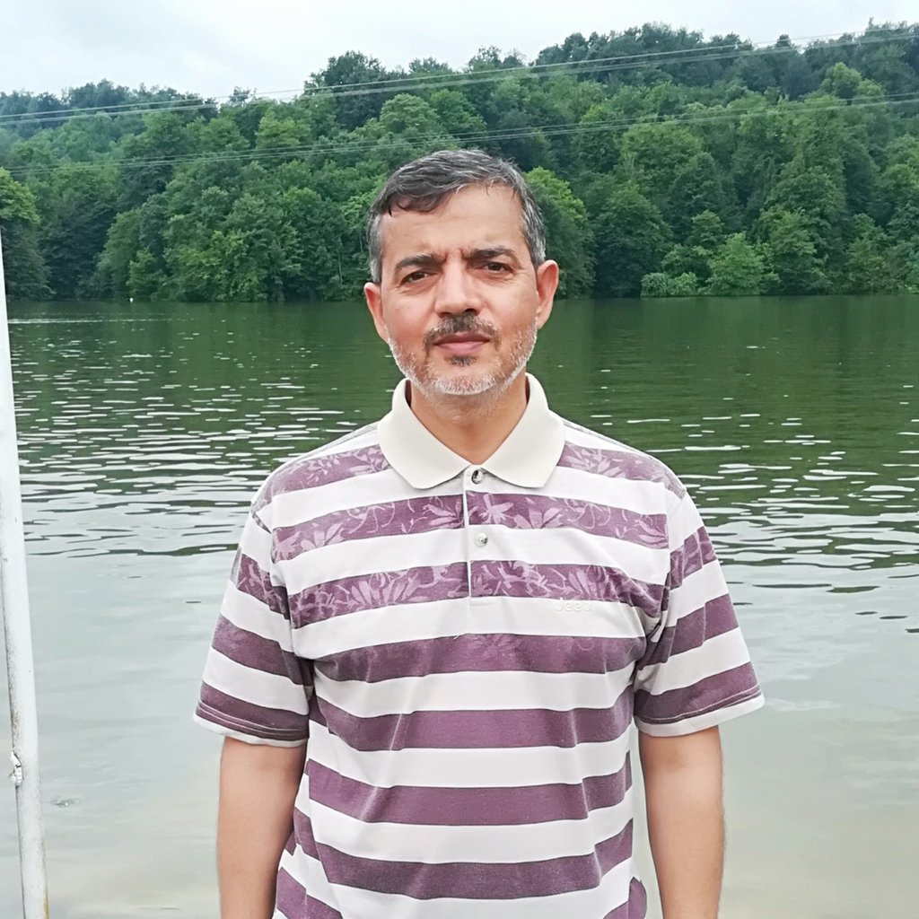 تصویر پروفایل میزبان