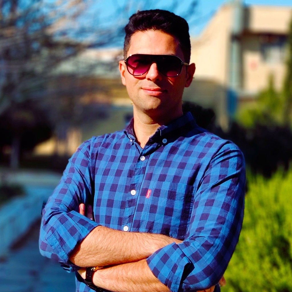 تصویر پروفایل میزبان