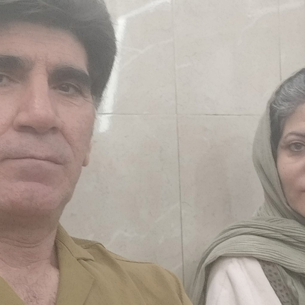 تصویر پروفایل میزبان