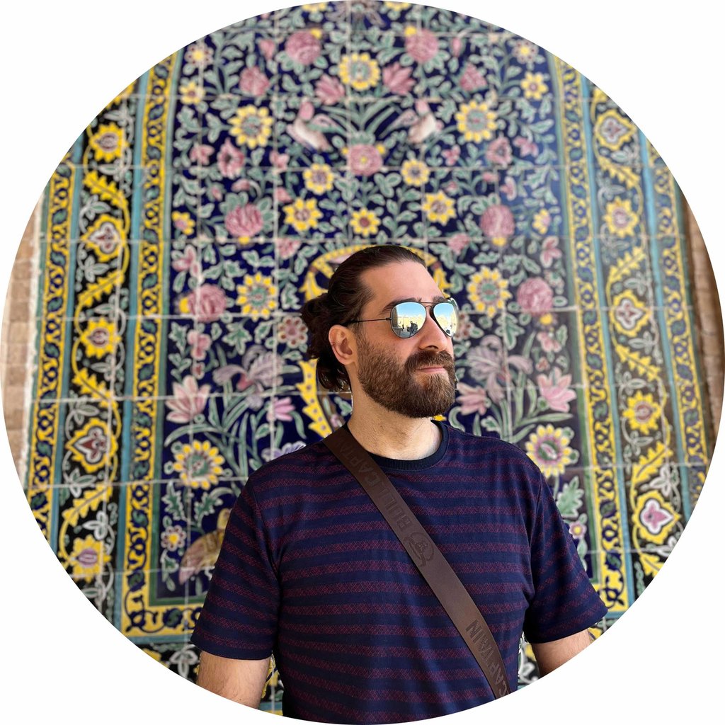 تصویر پروفایل میزبان