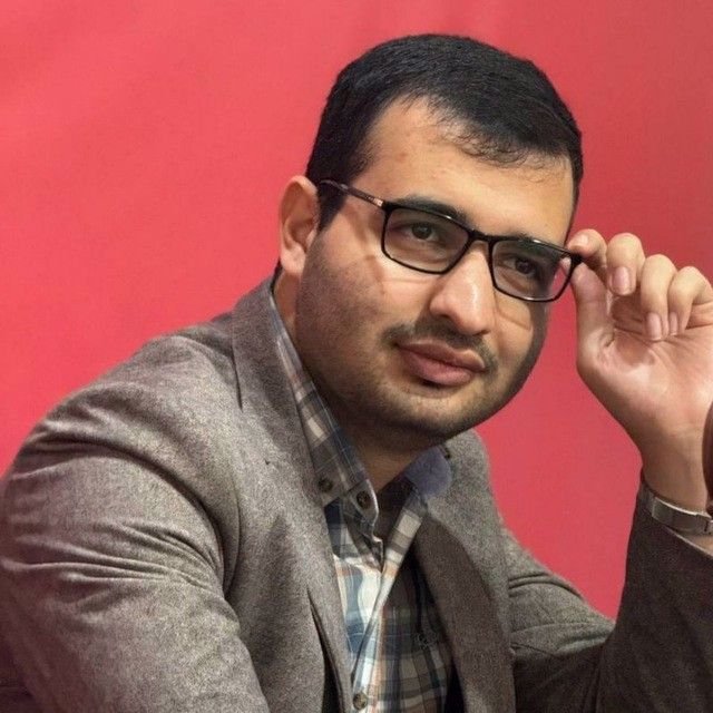 تصویر پروفایل میزبان