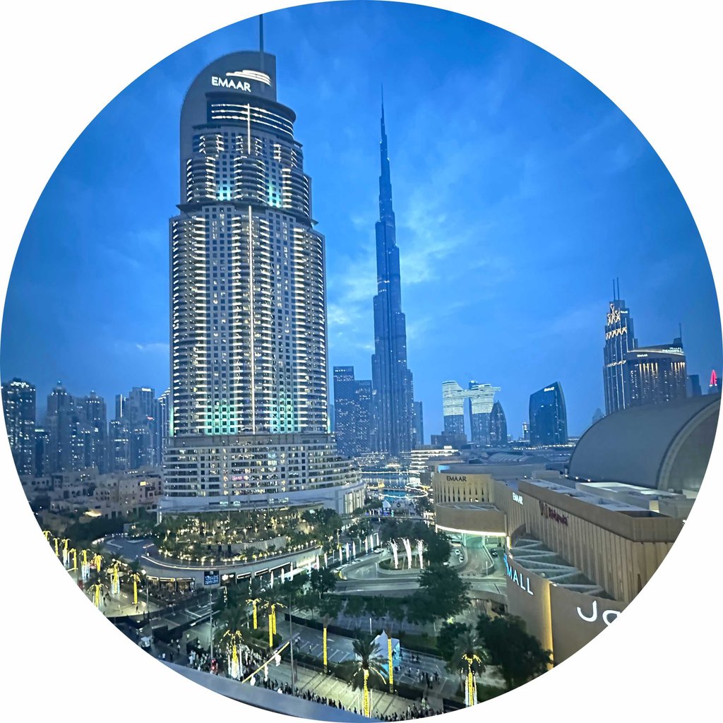 تصویر پروفایل میزبان