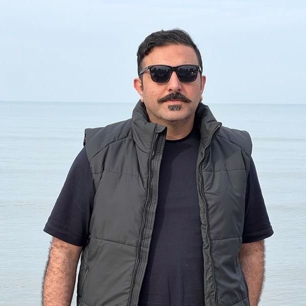 تصویر پروفایل میزبان