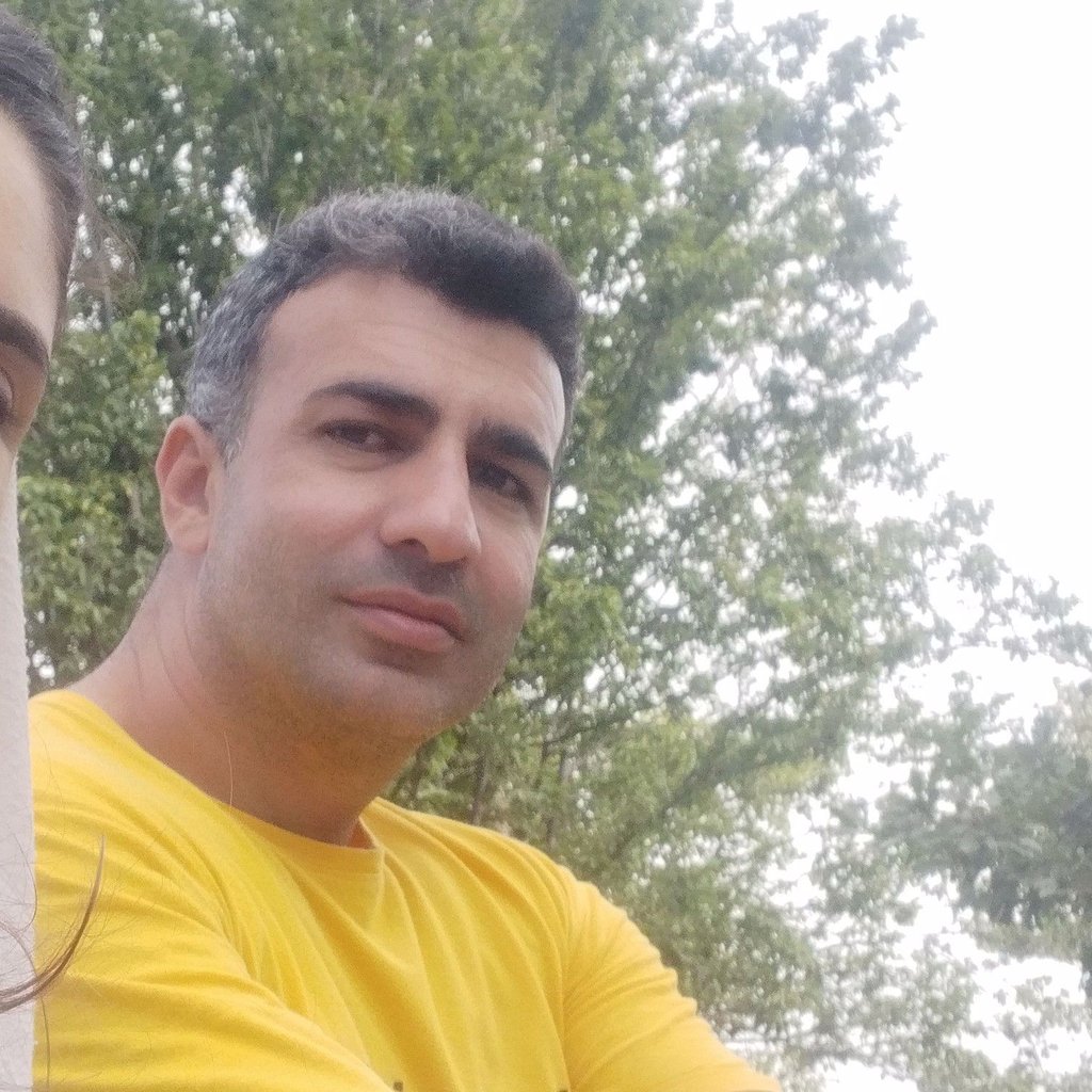 تصویر پروفایل میزبان