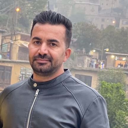 تصویر پروفایل میزبان