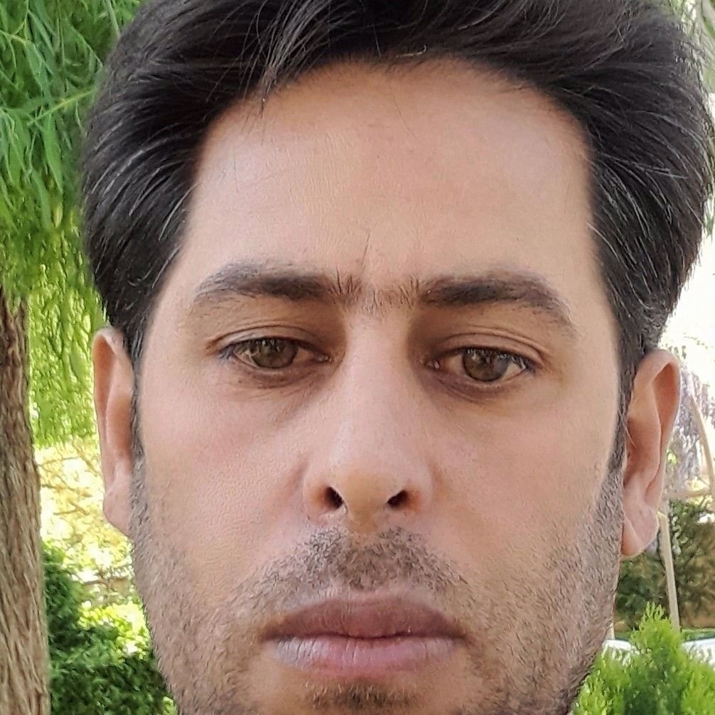 تصویر پروفایل میزبان