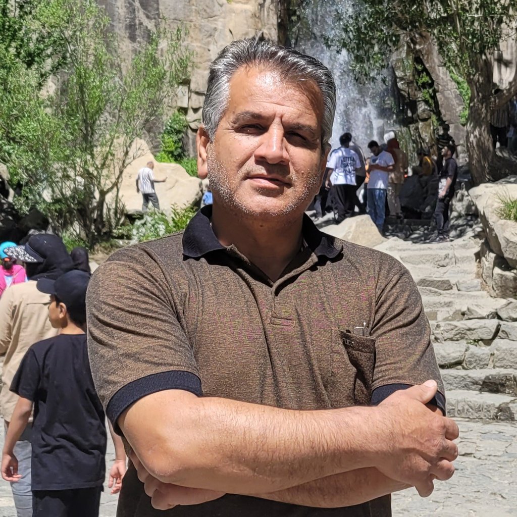 تصویر پروفایل میزبان