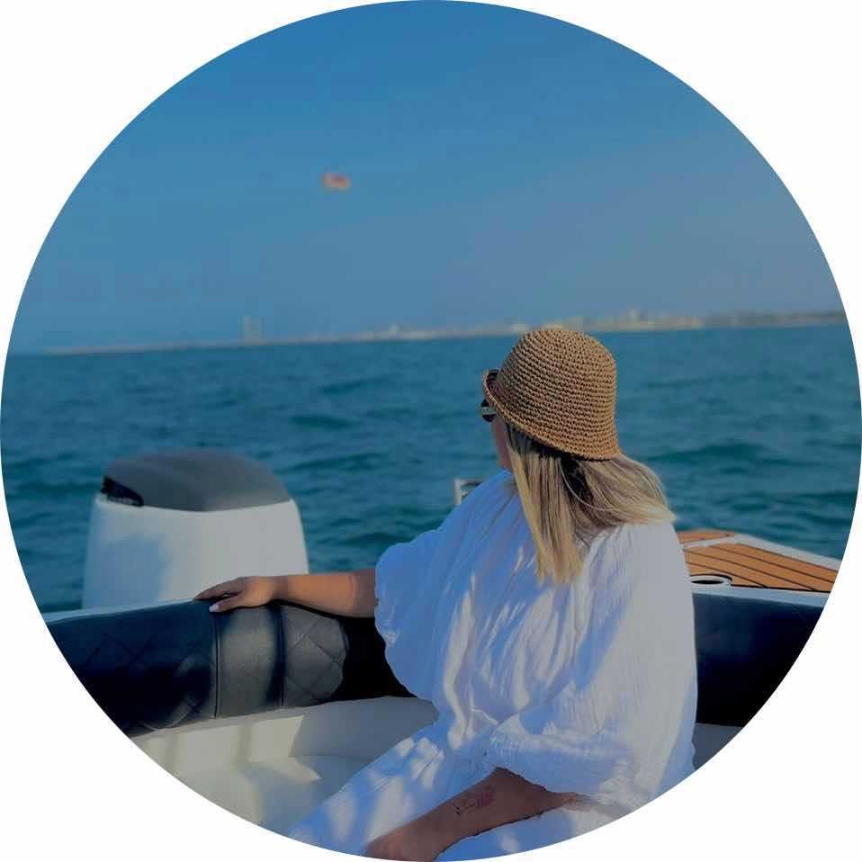 تصویر پروفایل میزبان