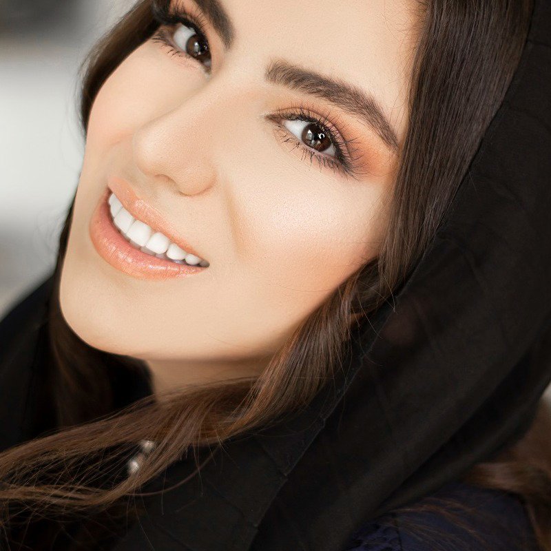 تصویر پروفایل میزبان