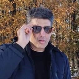 تصویر پروفایل میزبان