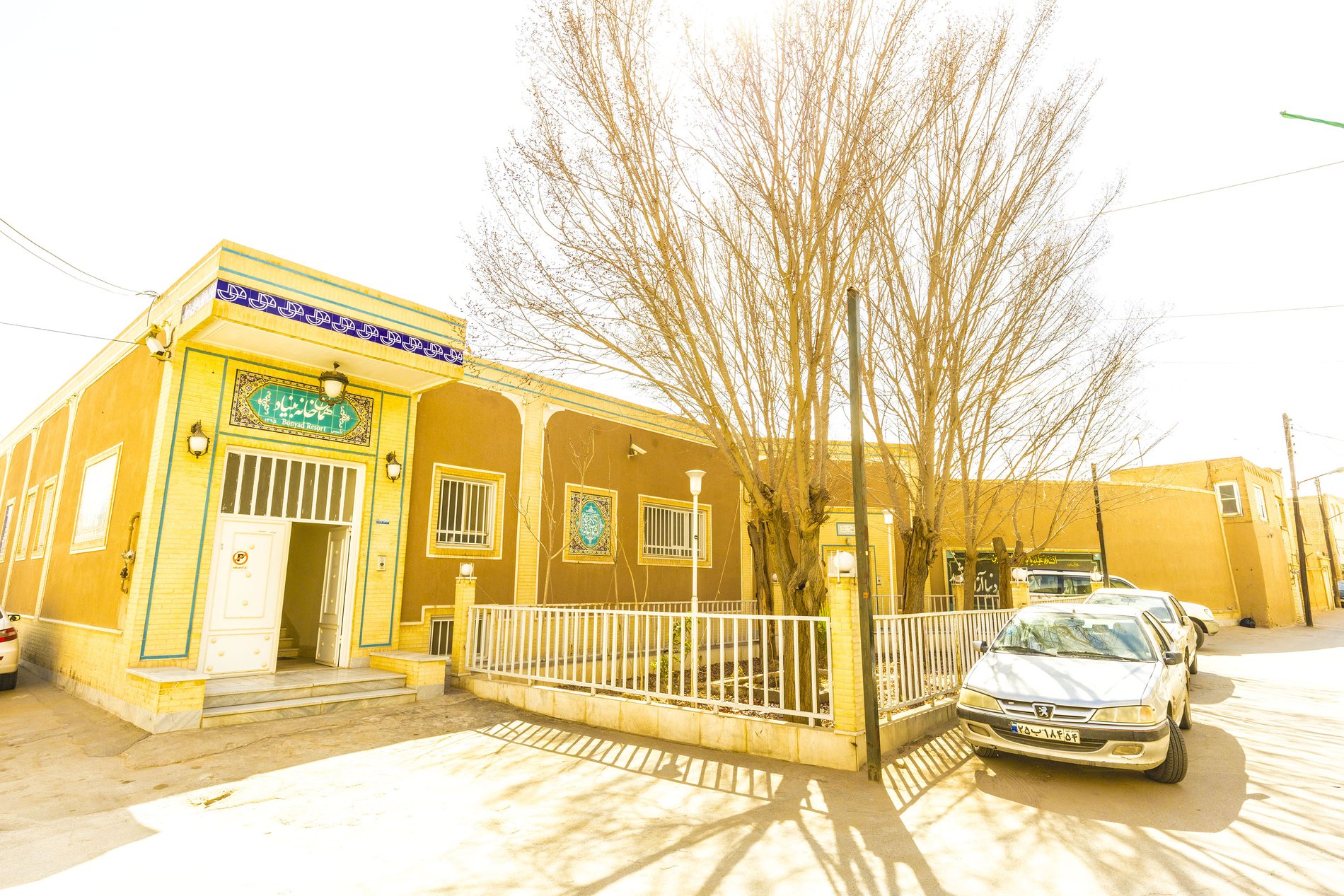 مسافرخانه سنتی بنیاد - سوئیت سنتی