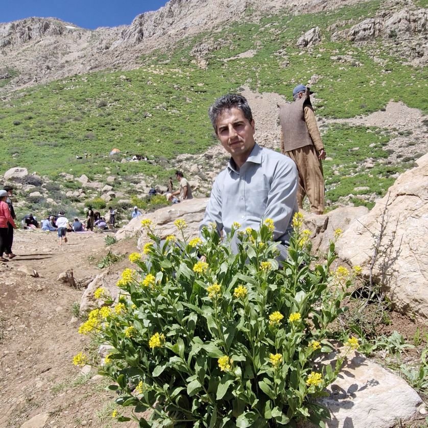 تصویر پروفایل میزبان