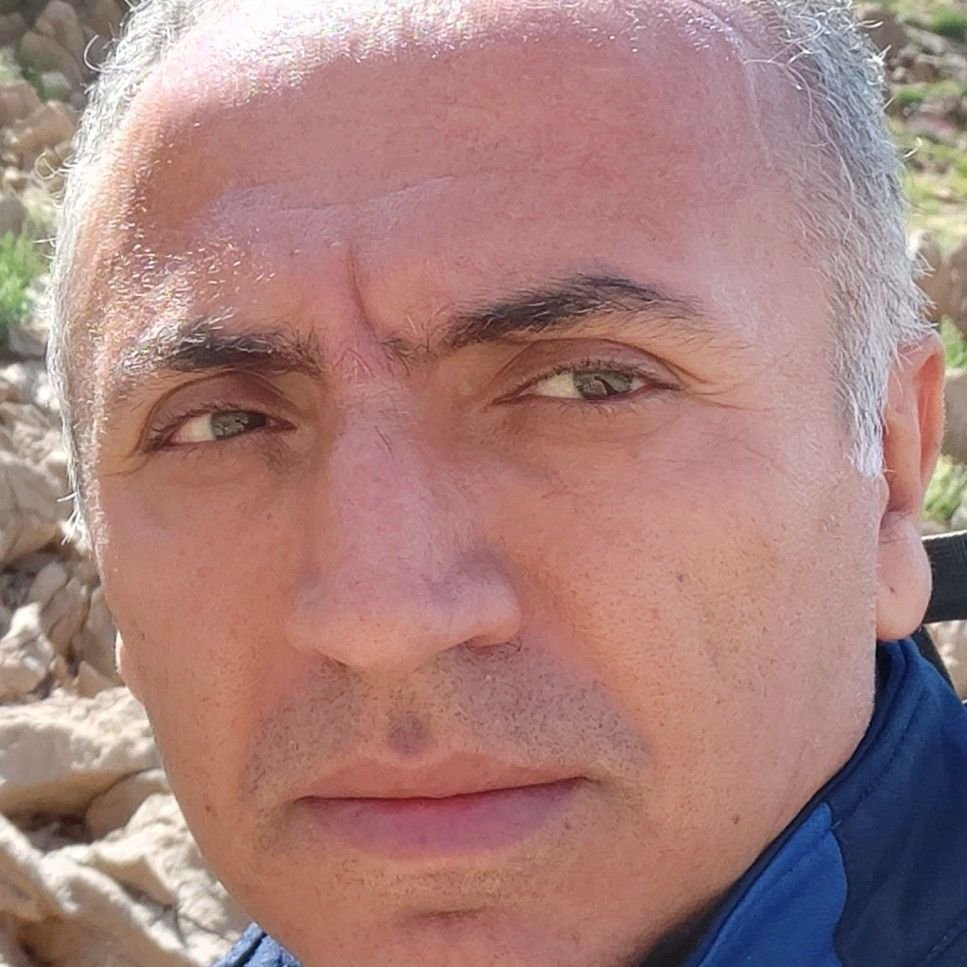 خليل