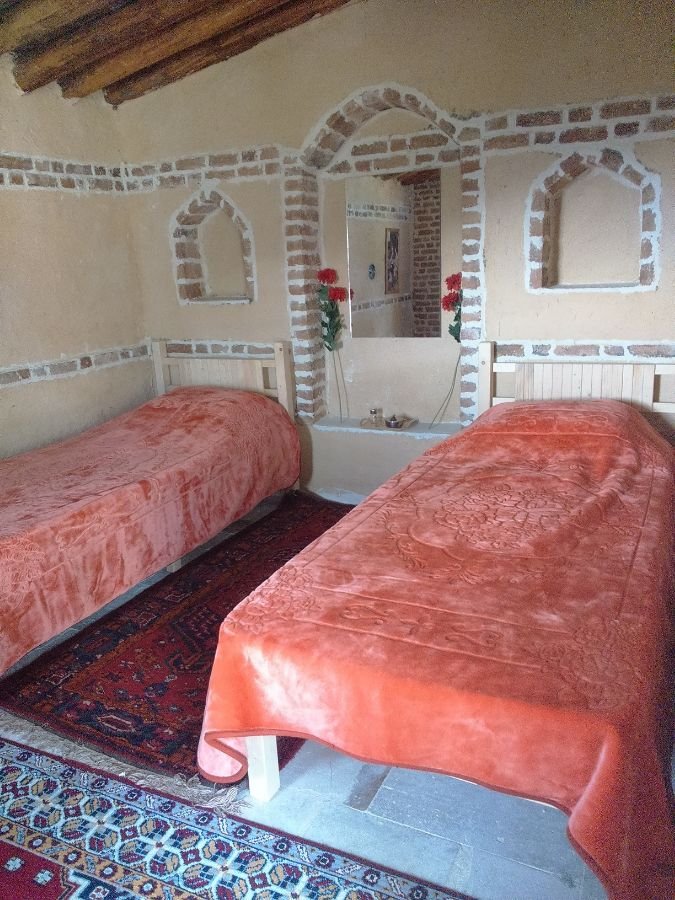 بوم گردی اکوکمپ دورنا - دوبلکس شاه نشین کاروانسرا