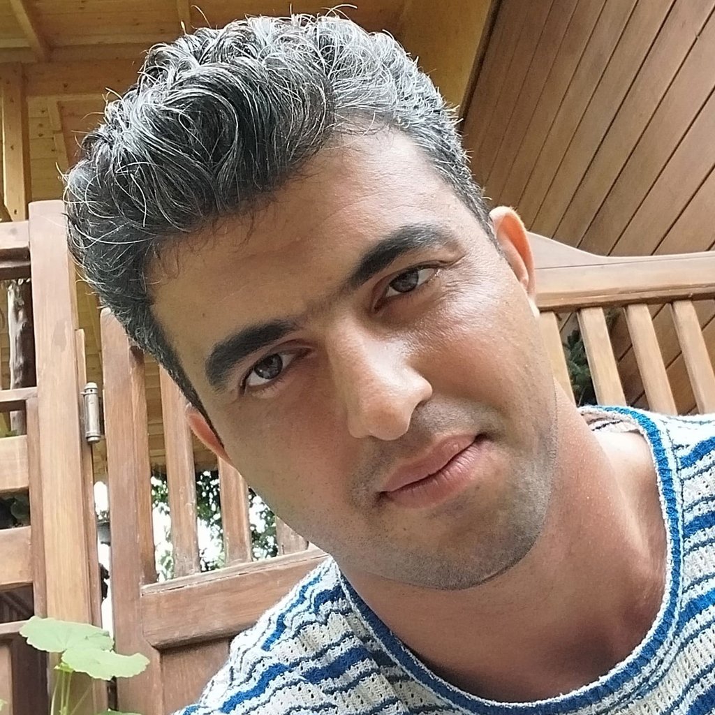 تصویر پروفایل میزبان