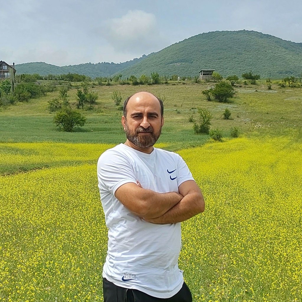 میزبان جاباما - علی حسینی نژاد