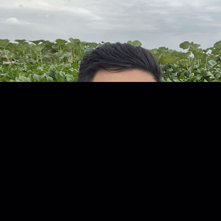 تصویر پروفایل میزبان