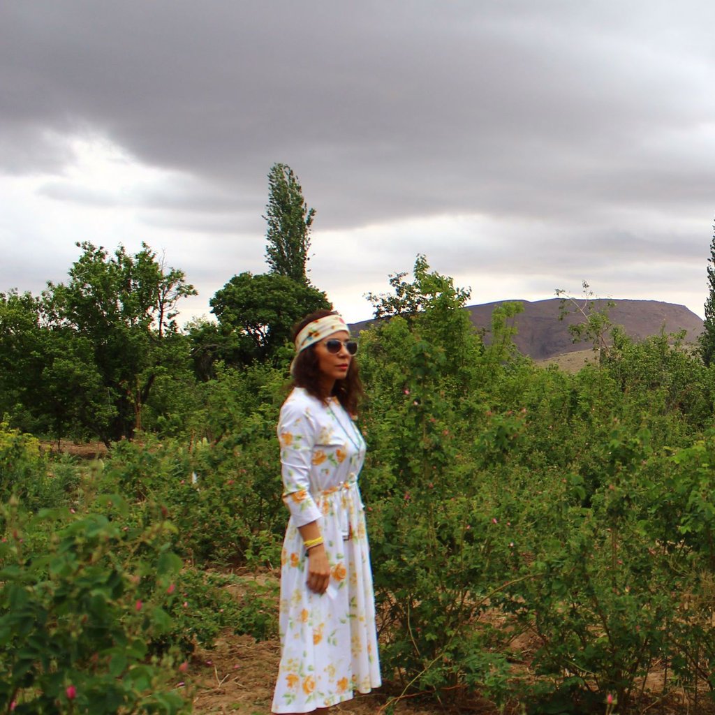 تصویر پروفایل میزبان