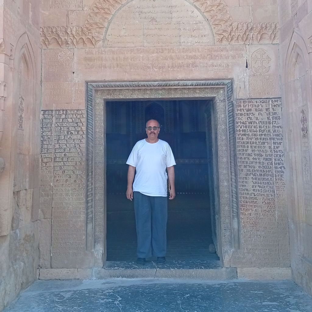 مسعود احمدی چوبدار