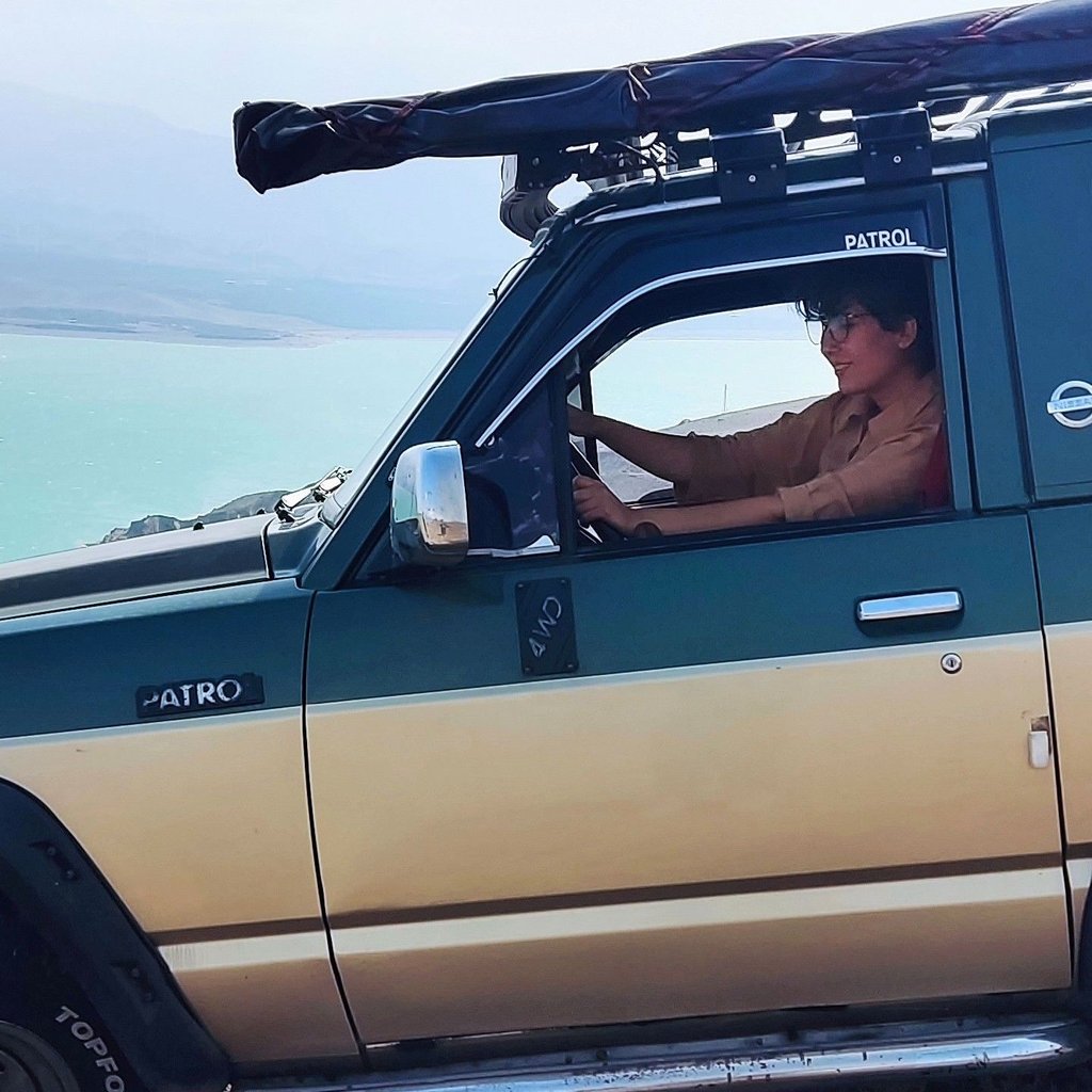 تصویر پروفایل میزبان