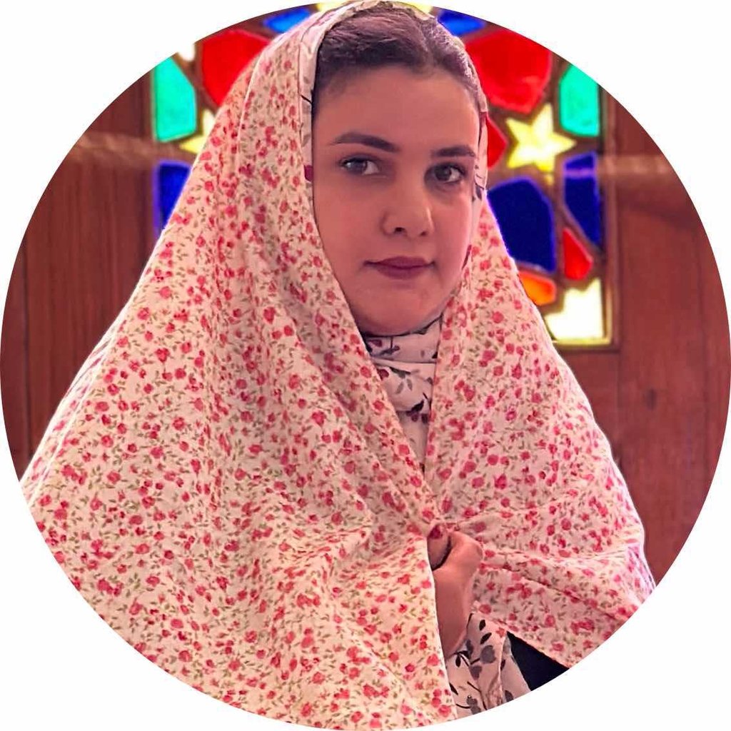 تصویر پروفایل میزبان