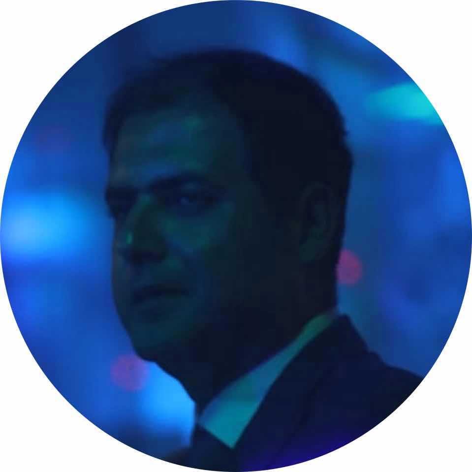 تصویر پروفایل میزبان