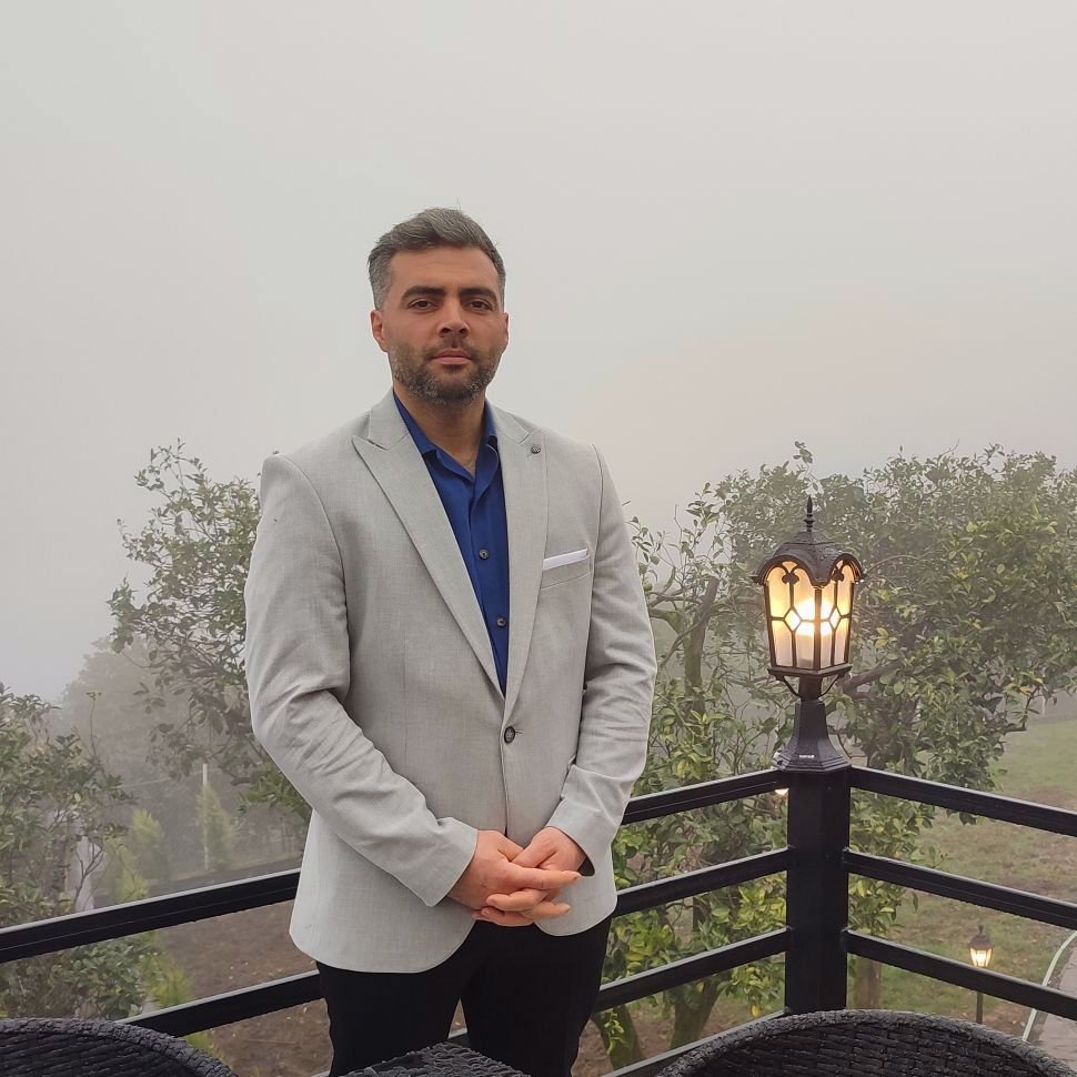 تصویر پروفایل میزبان