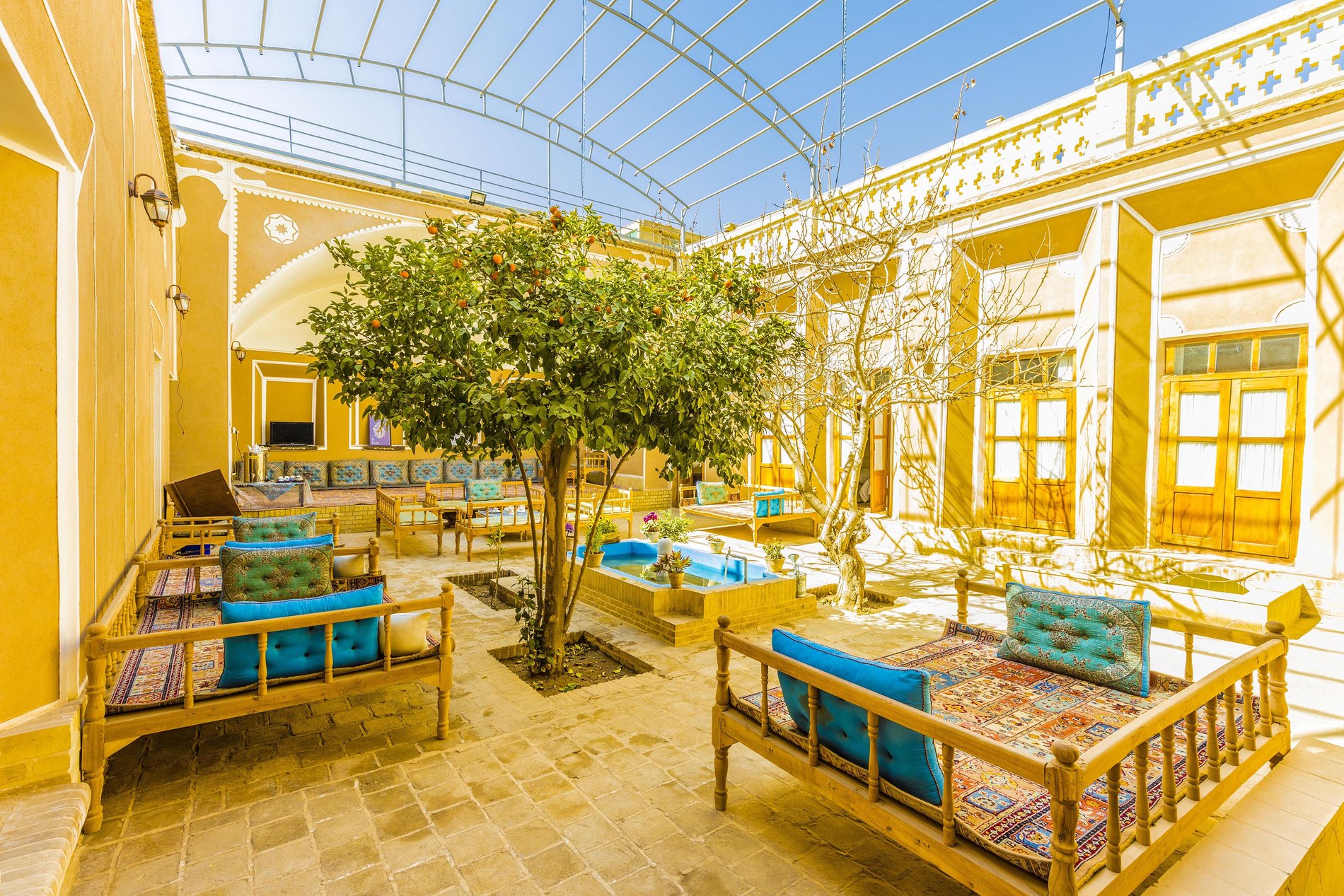 بوم گردی گنجه - 1 تخته