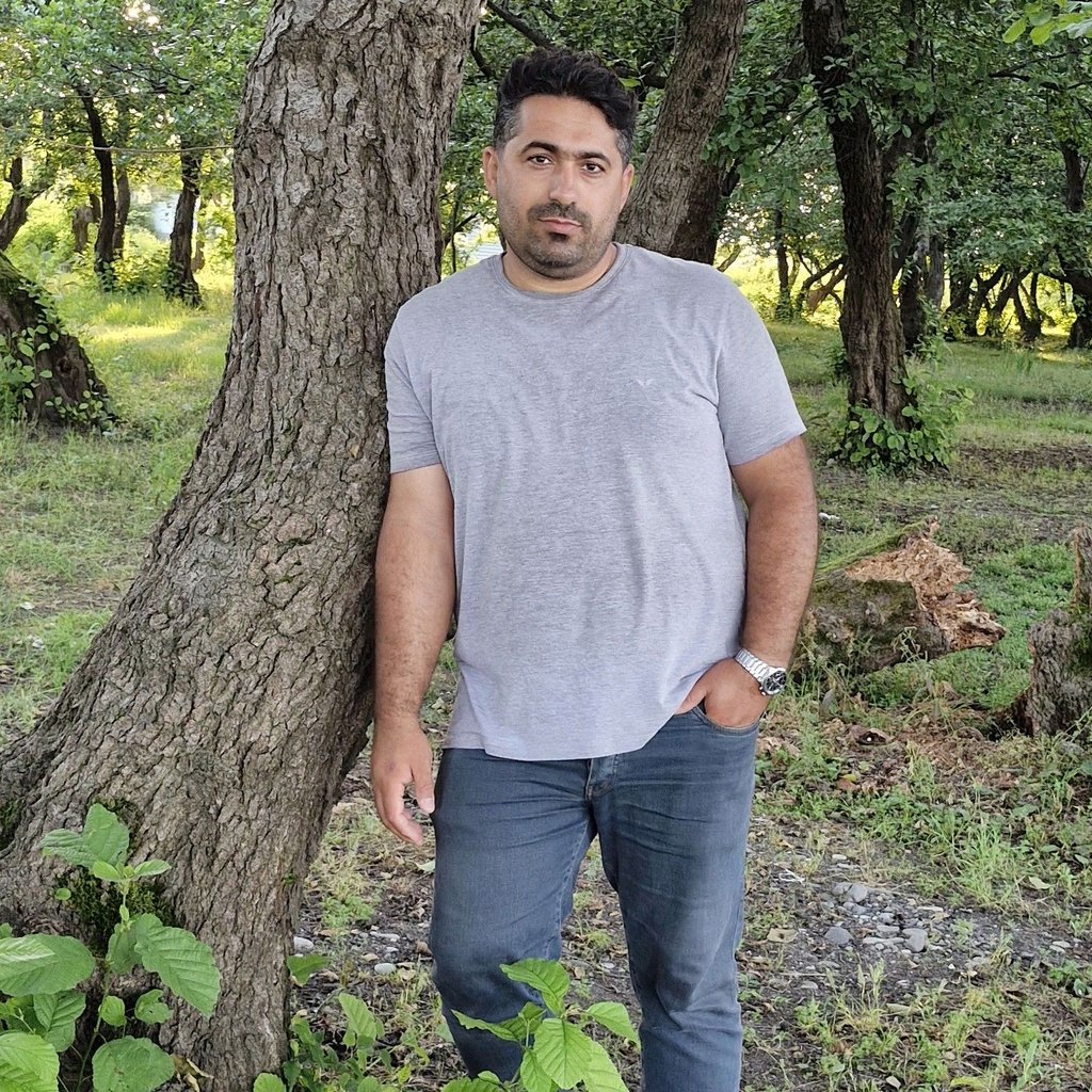 تصویر پروفایل میزبان