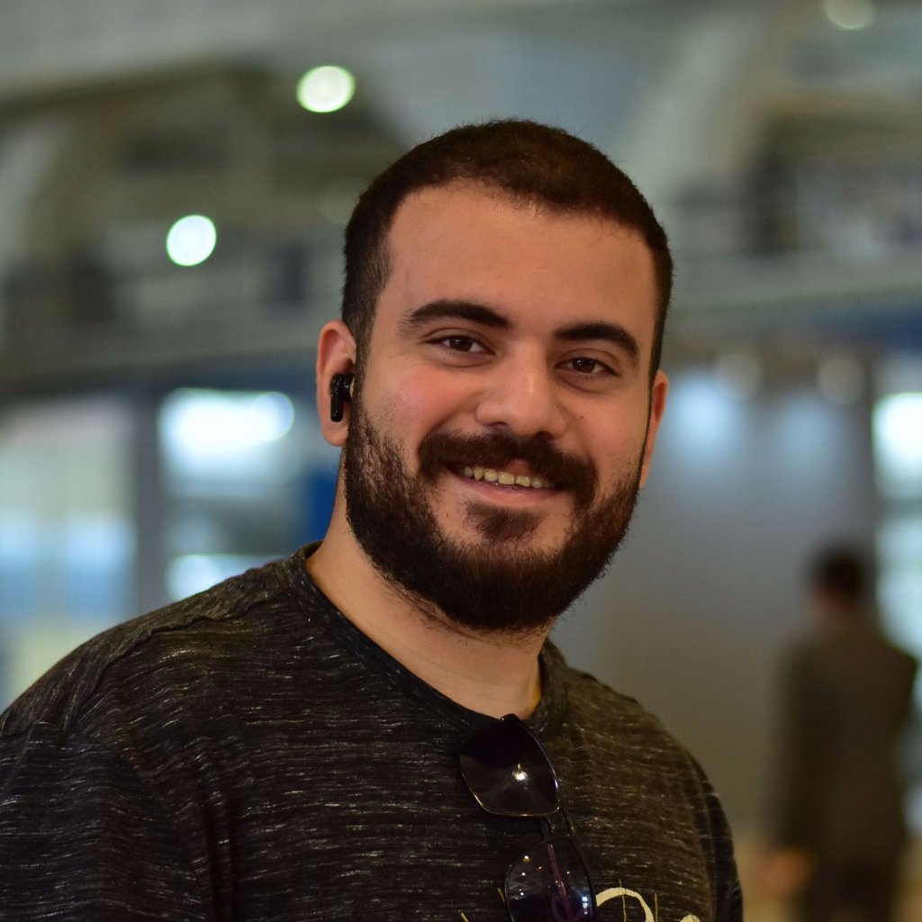 تصویر پروفایل میزبان