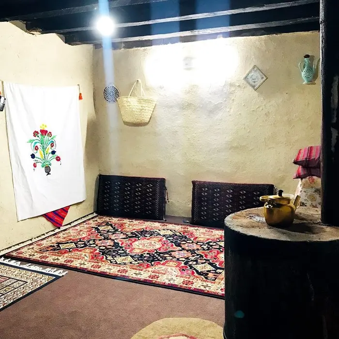 بوم گردی ماه جون - بالا خانه