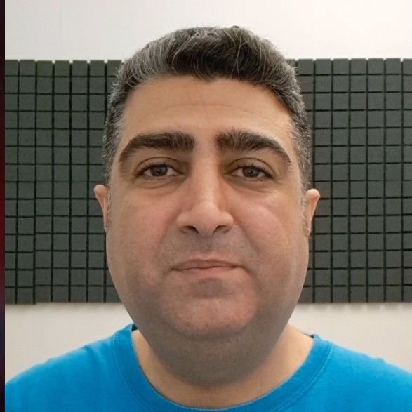 تصویر پروفایل میزبان