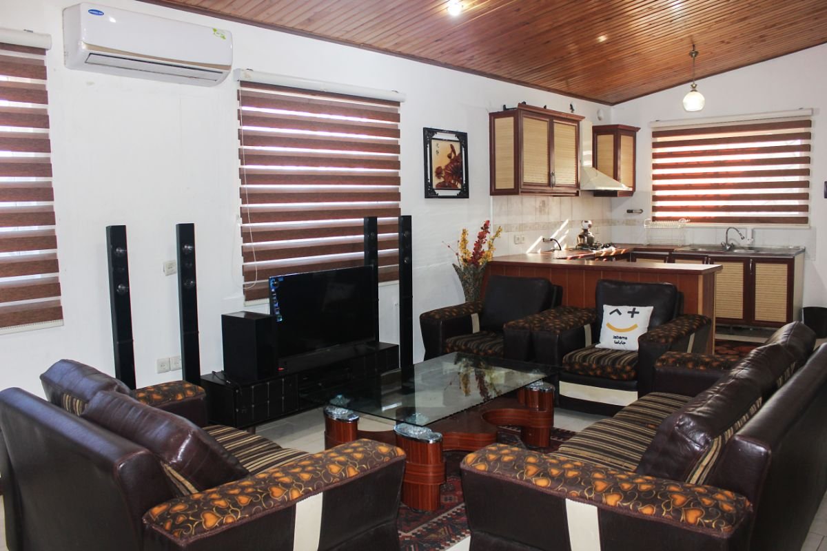 ویلا دوخوابه استخردار پیست