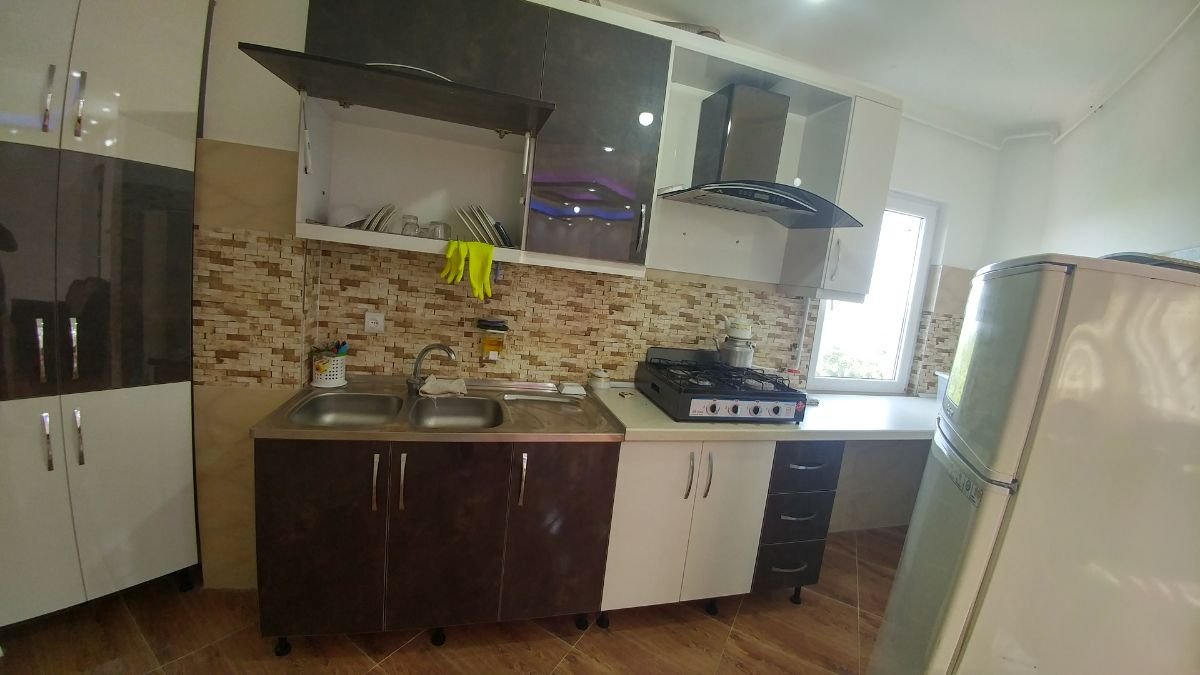 آپارتمان یک خوابه نقی پور - سرویس اشپزخانه