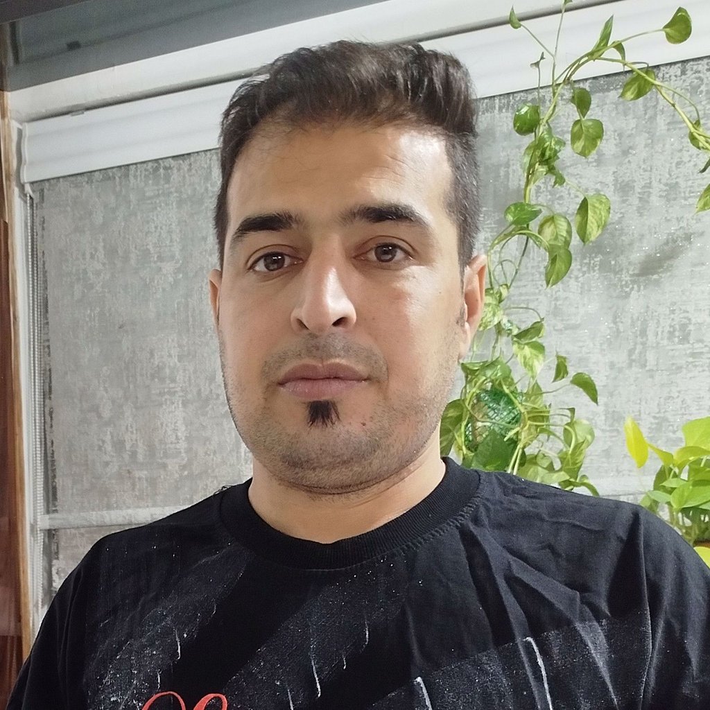 تصویر پروفایل میزبان