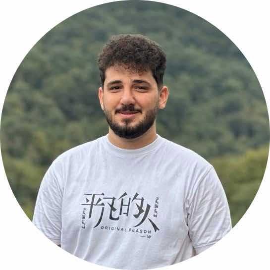 تصویر پروفایل میزبان