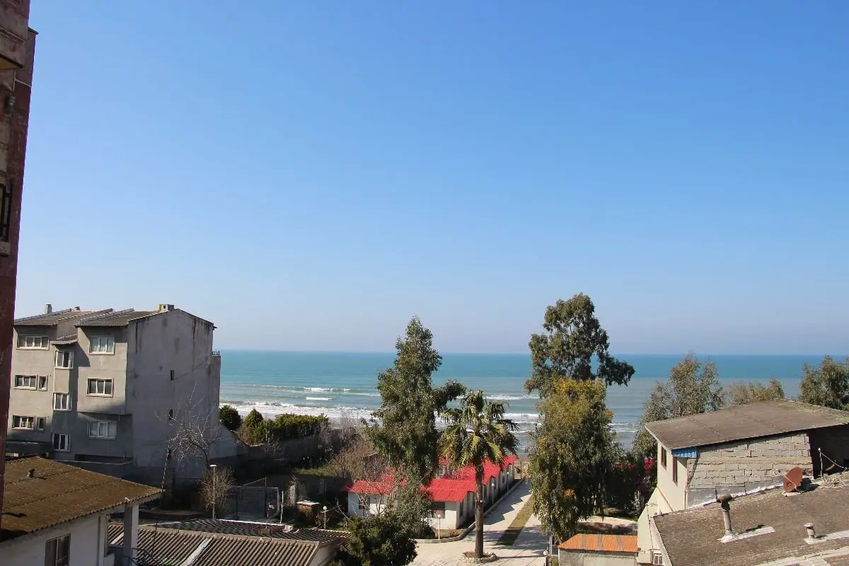 آپارتمان دوخوابه ساحلی رویال واحد 5