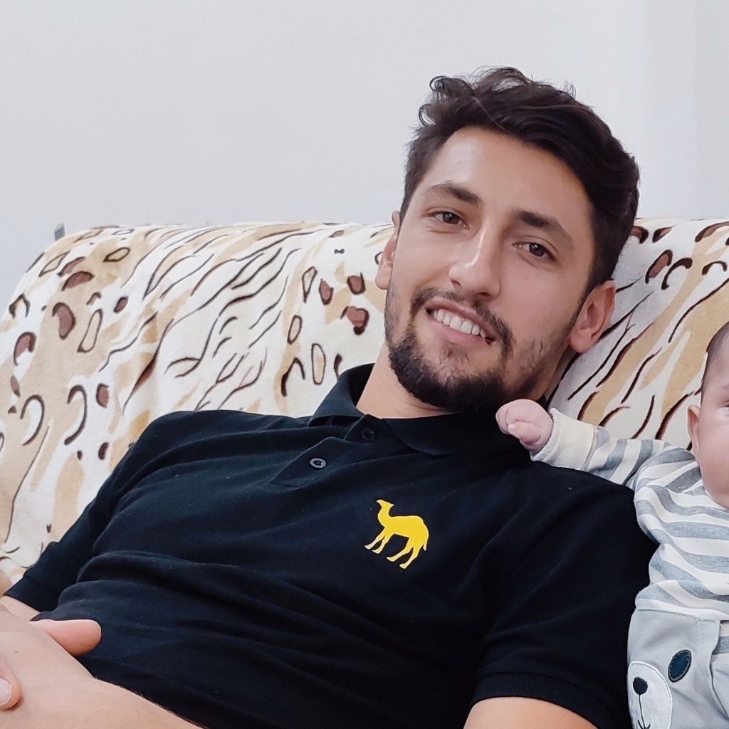 تصویر پروفایل میزبان