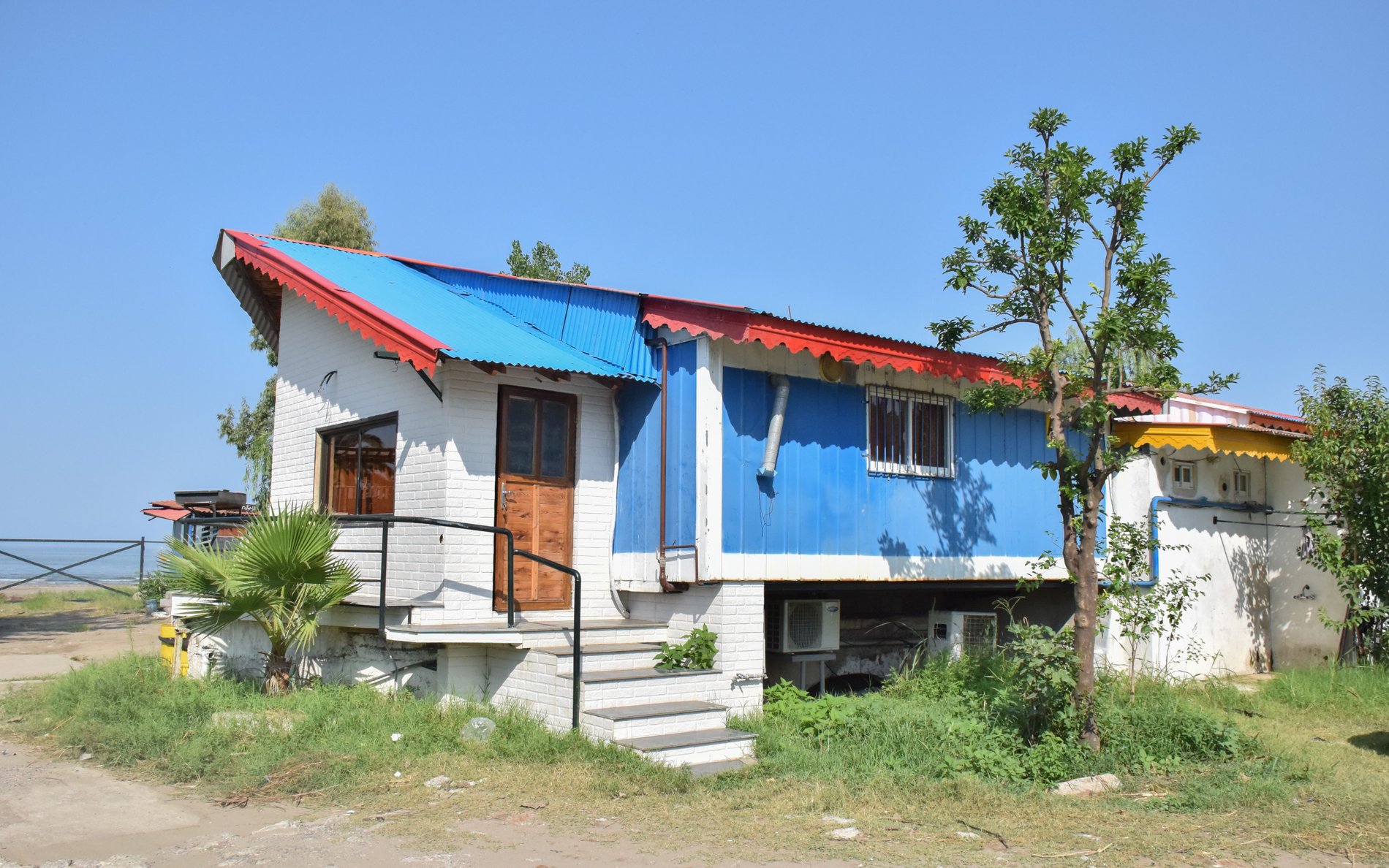 مجتمع اقامتگاهی ساحلی شاهین - کابین D