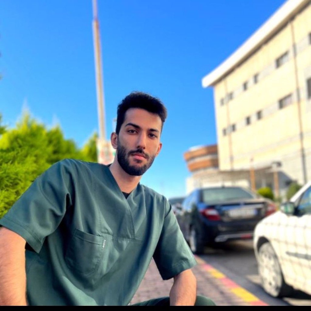 تصویر پروفایل میزبان