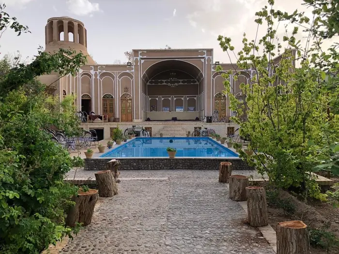 بوم گردی سرای  جهانگرد - واحد چهارتخته زیرهمکف