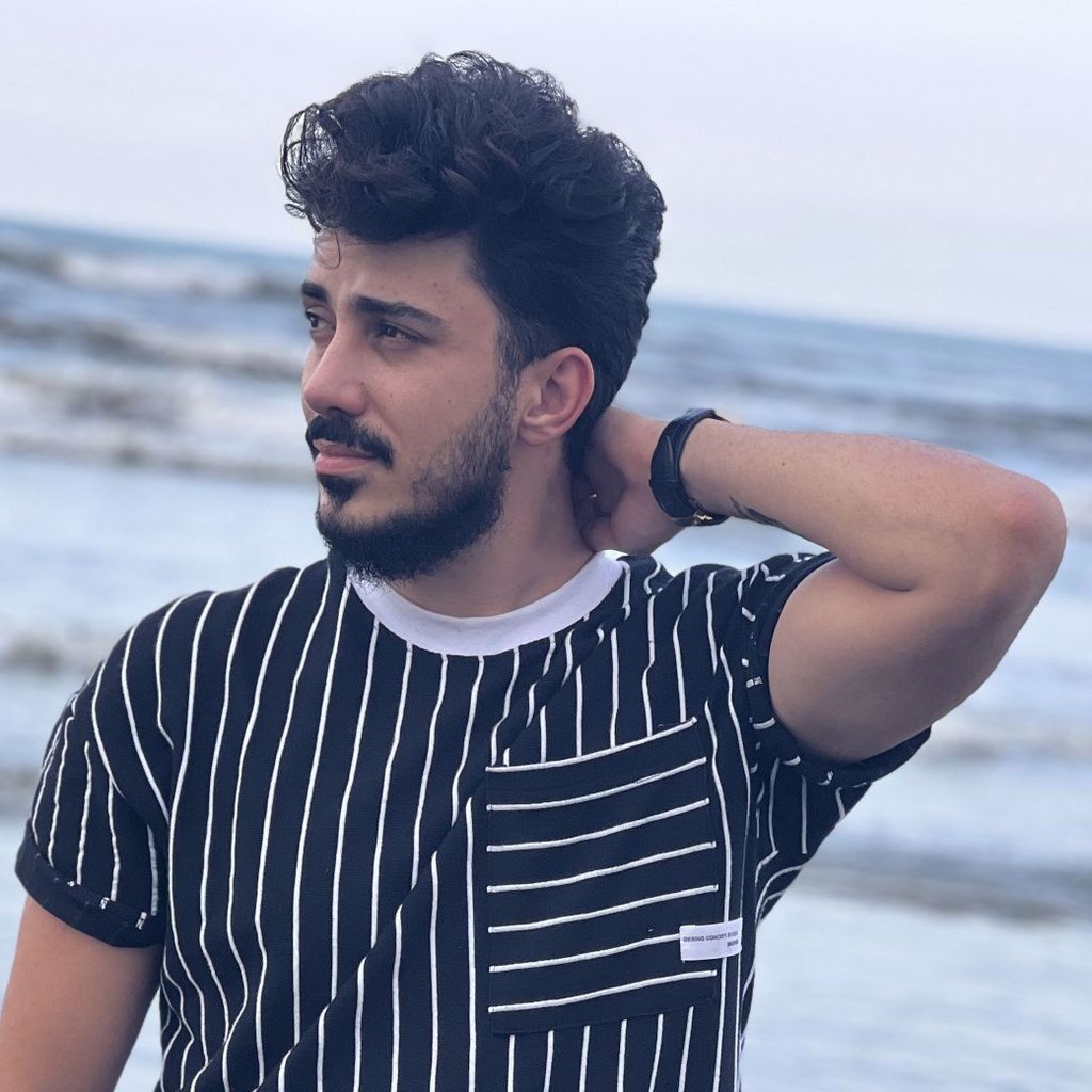 تصویر پروفایل میزبان