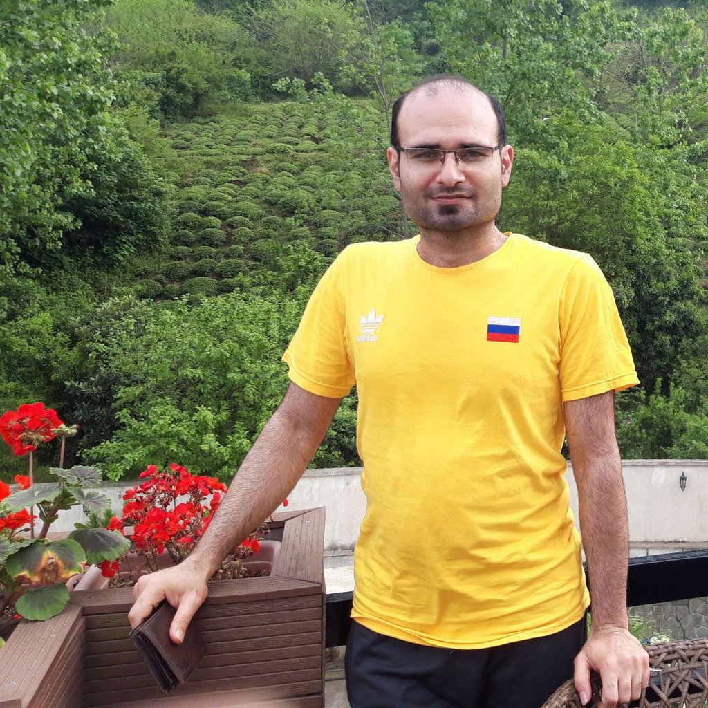 تصویر پروفایل میزبان