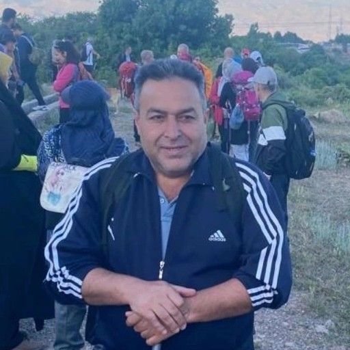 تصویر پروفایل میزبان