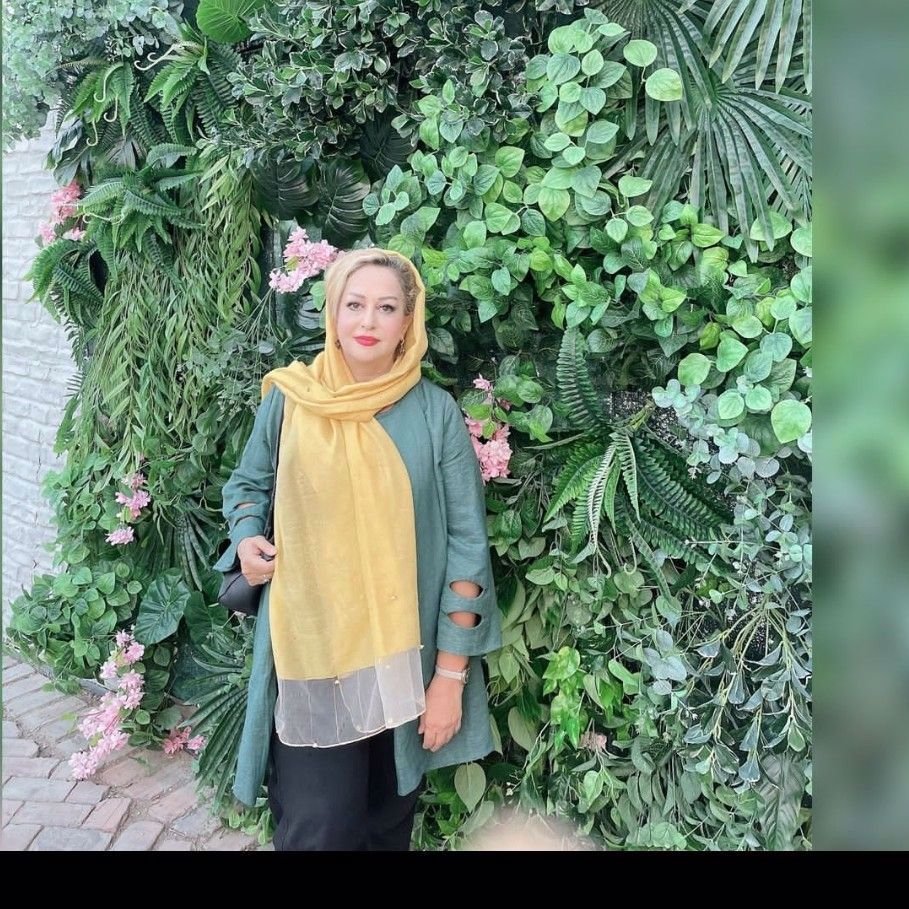 تصویر پروفایل میزبان