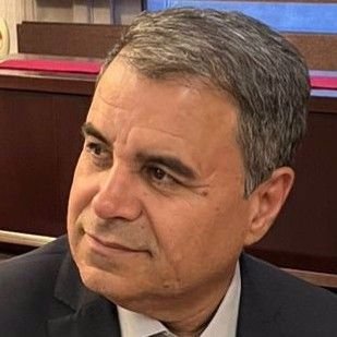 تصویر پروفایل میزبان