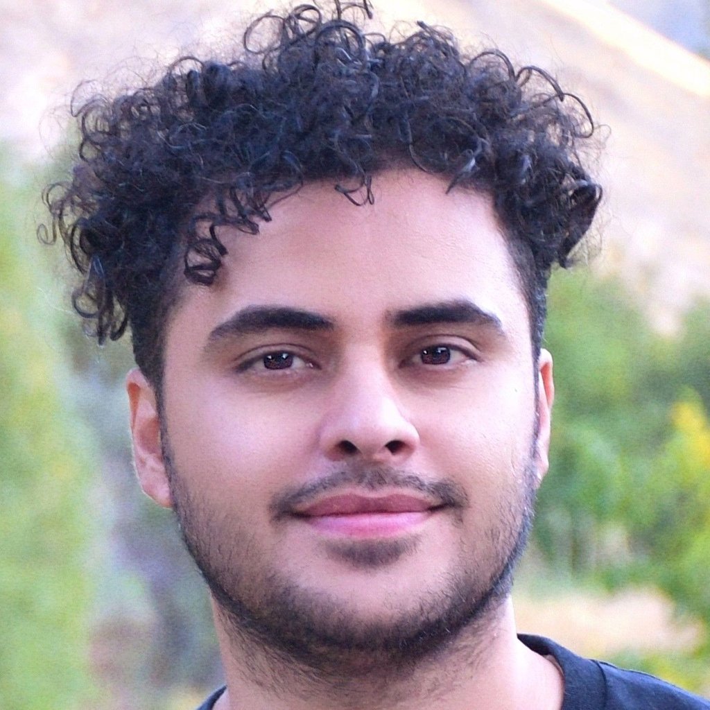 تصویر پروفایل میزبان